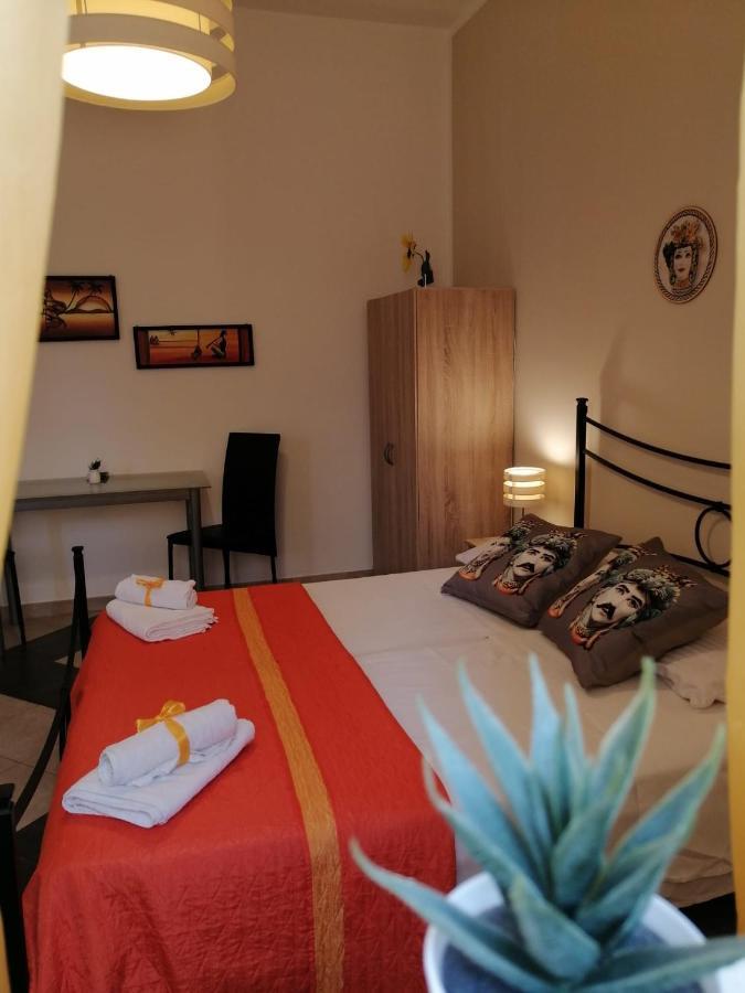 B & B Jasmine Santa Teresa Di Riva Exterior foto