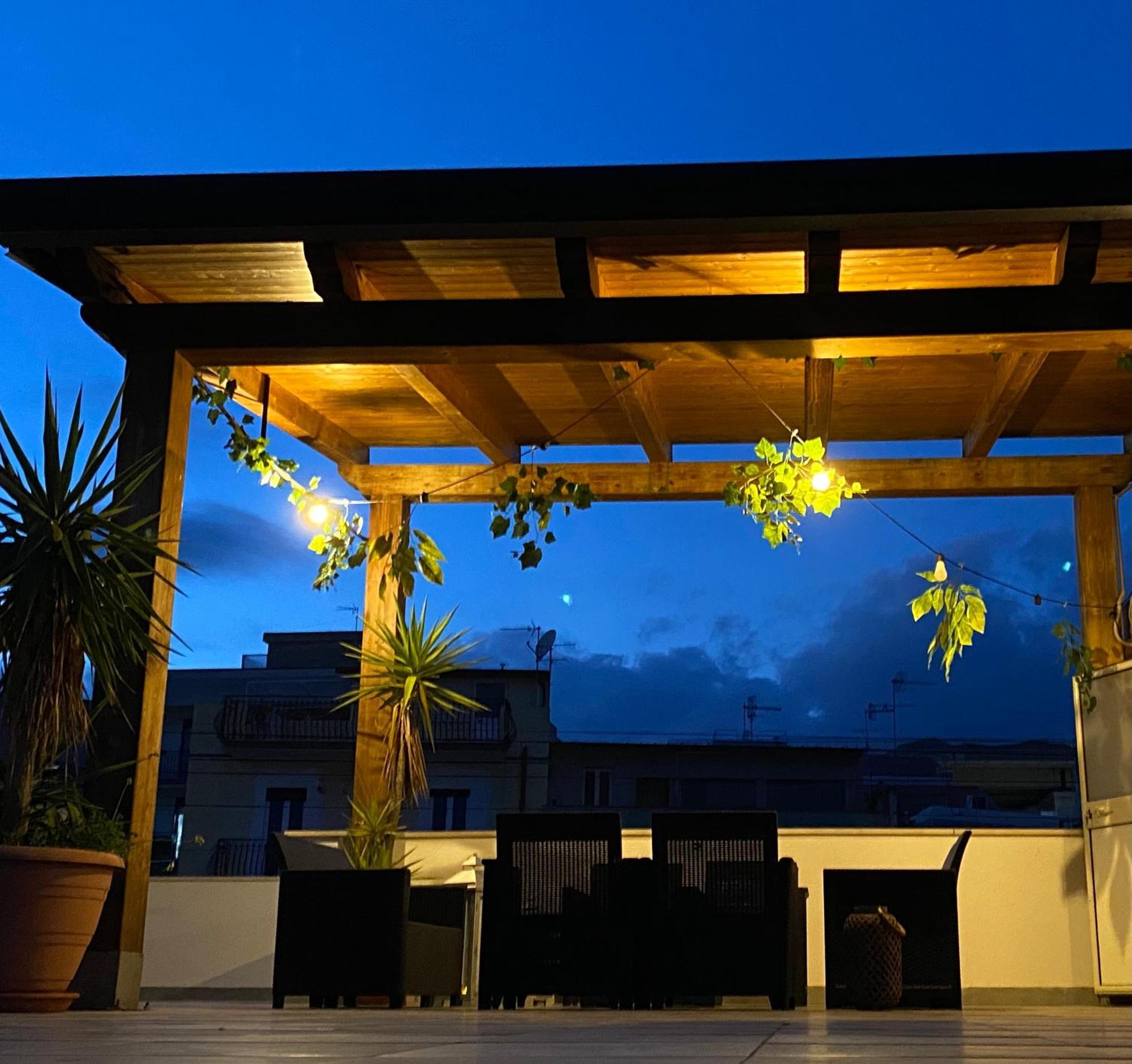 B & B Jasmine Santa Teresa Di Riva Exterior foto